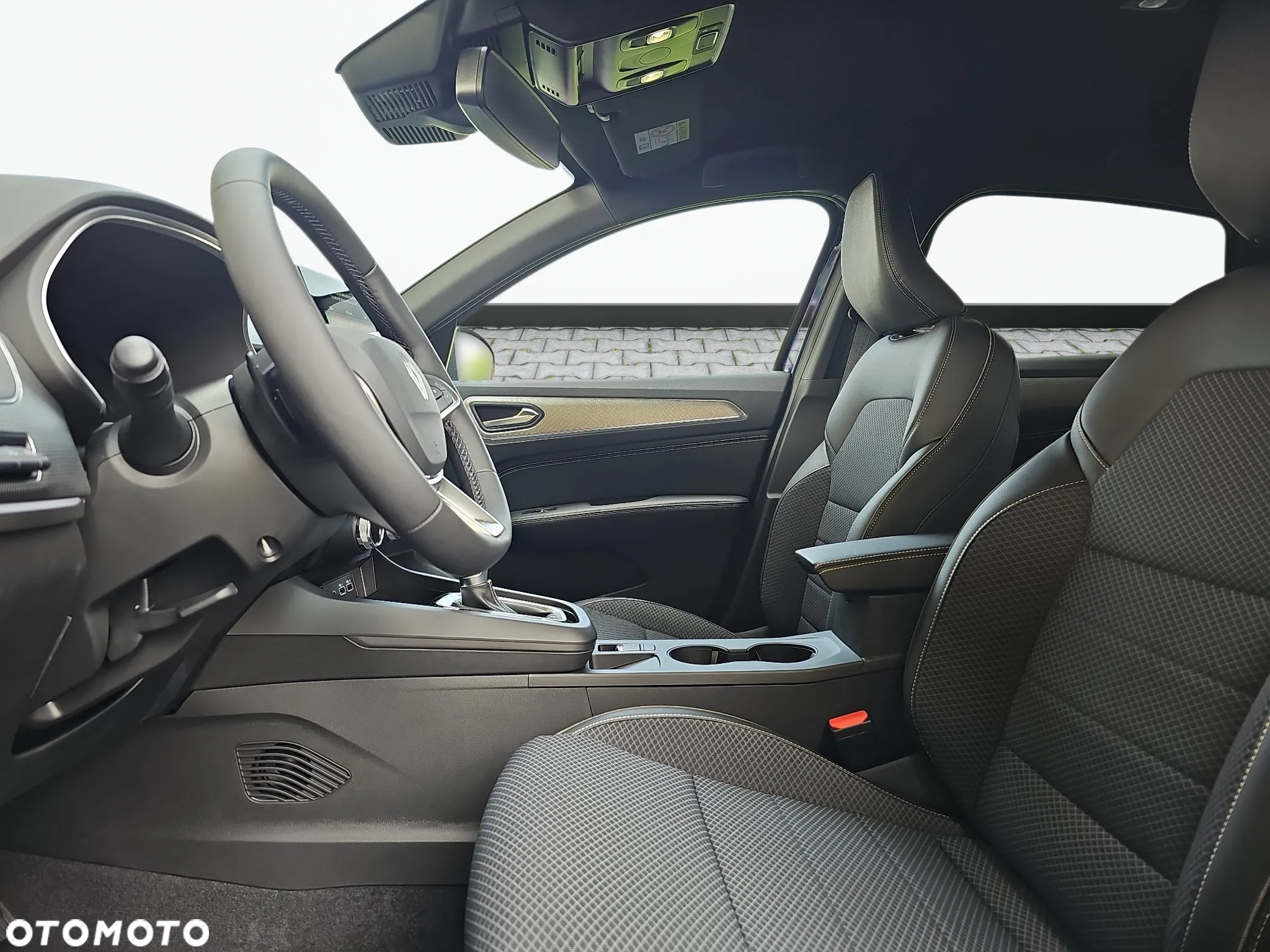 Renault Arkana 1.3 TCe mHEV Techno EDC - 11