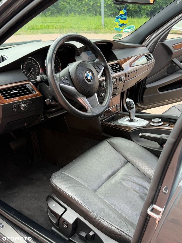 BMW Seria 5 - 15