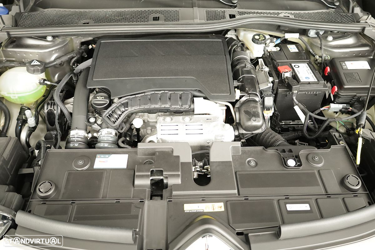 Citroën C4 1.2 PureTech Plus EAT8 - 28