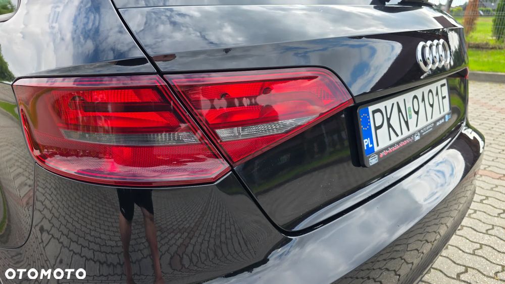 Audi A3 Sportback 1.6 TDI (clean diesel) S tronic Attraction - 26