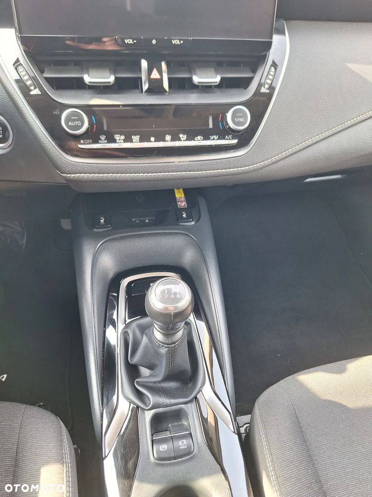 Toyota Corolla 1.5 Style - 35