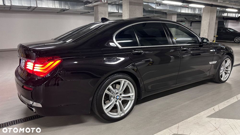 BMW Seria 7 740d xDrive - 6