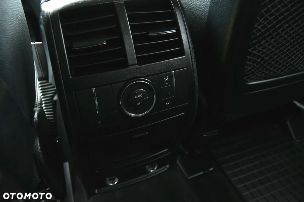 Mercedes-Benz ML - 23
