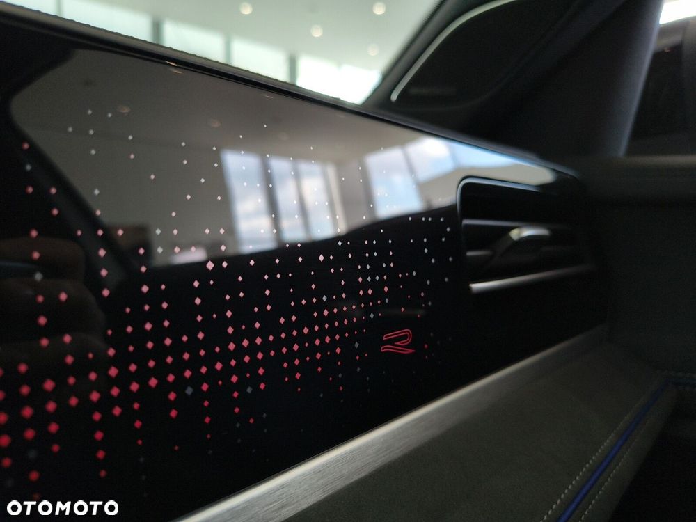 Volkswagen Passat Variant 2.0 TSI R-Line Plus DSG - 37