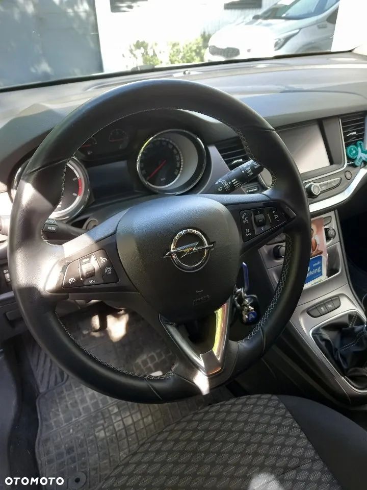Opel Astra - 5