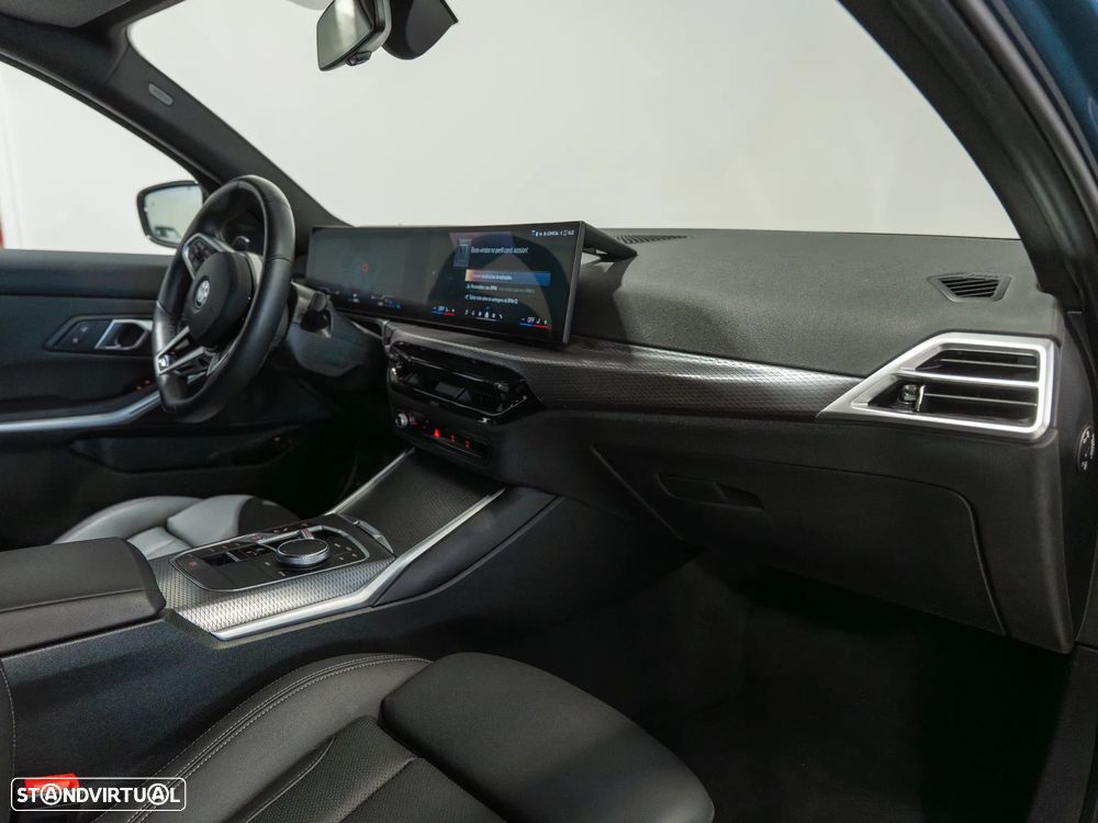BMW 330 e Pack Desportivo M Auto - 6
