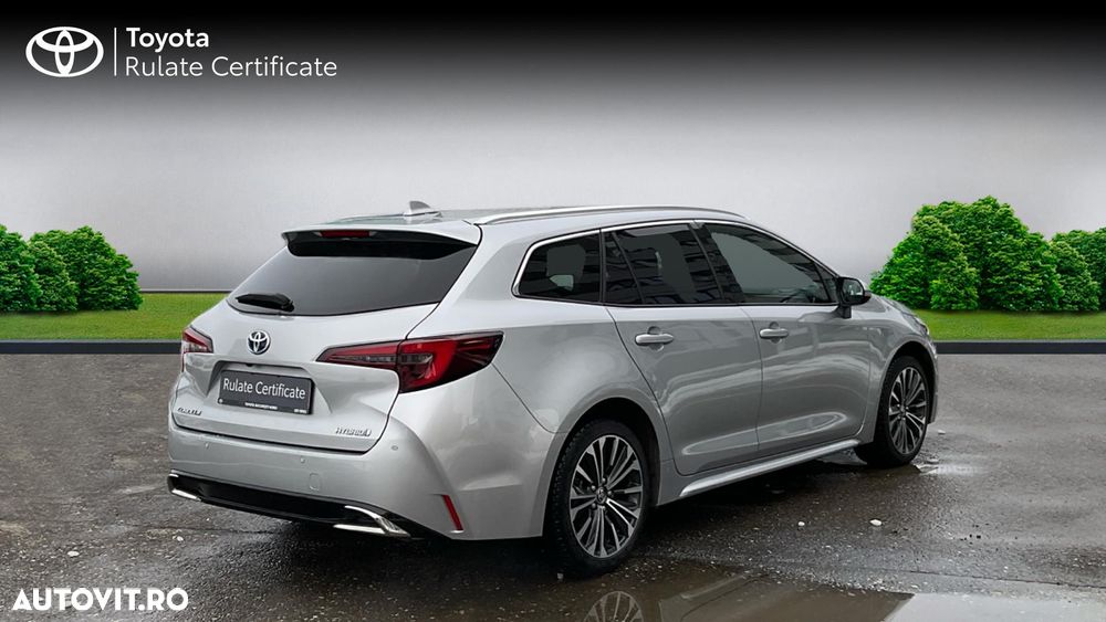 Toyota Corolla 2.0 HSD Exclusive - 18