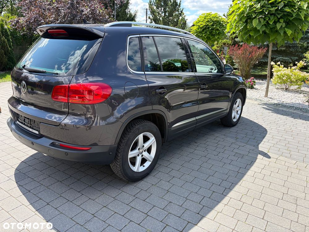 Volkswagen Tiguan 2.0 TDI SCR 4MOTION BlueMotion Technology DSG Lounge Track & Style - 2