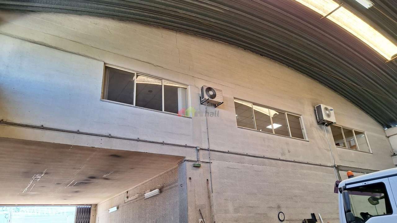 Ativo Industrial c/ Ponte Rolante e Potencial de Expansão -  Moita - Grande imagem: 2/7
