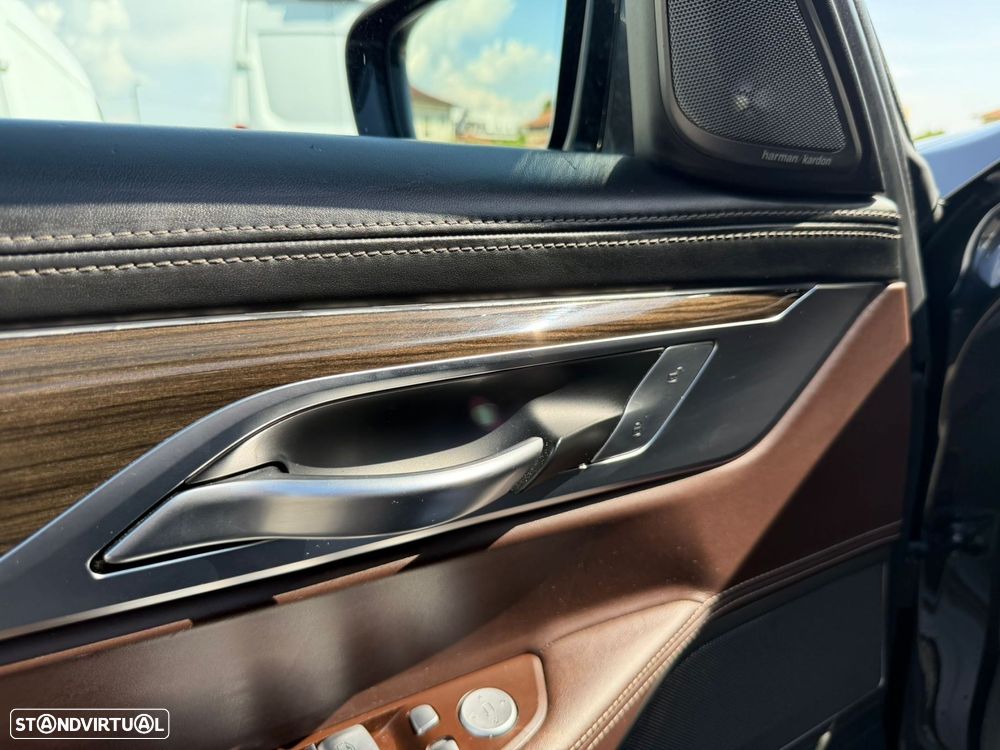 BMW 730 d — fotografia 28