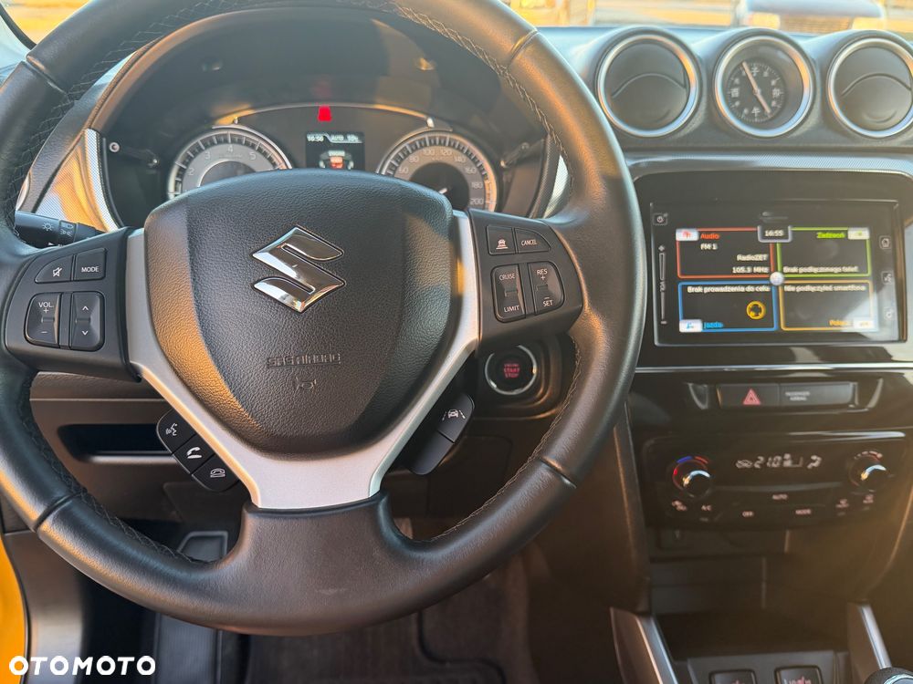 Suzuki Vitara - 24