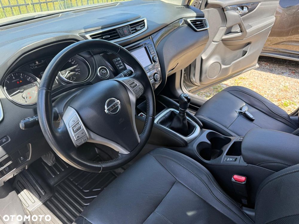 Nissan Qashqai - 10