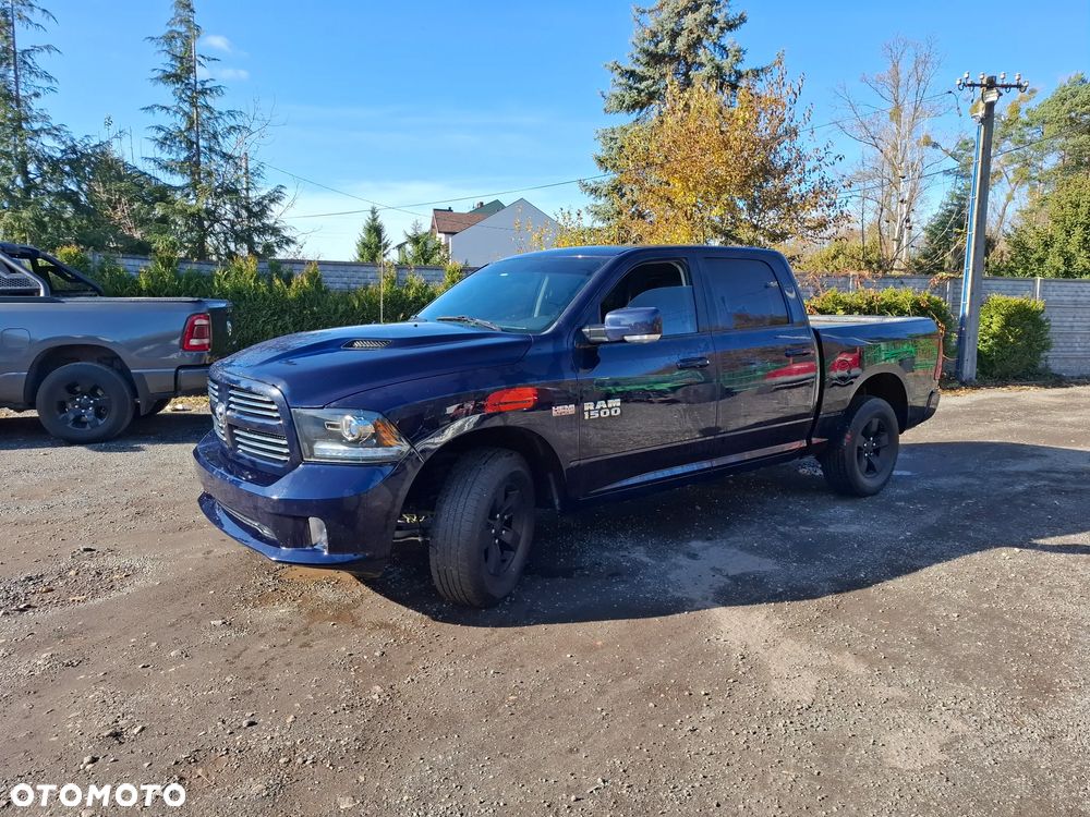 RAM 1500 ver-5-7-crew-cab-longbed-laramie-sport - 1
