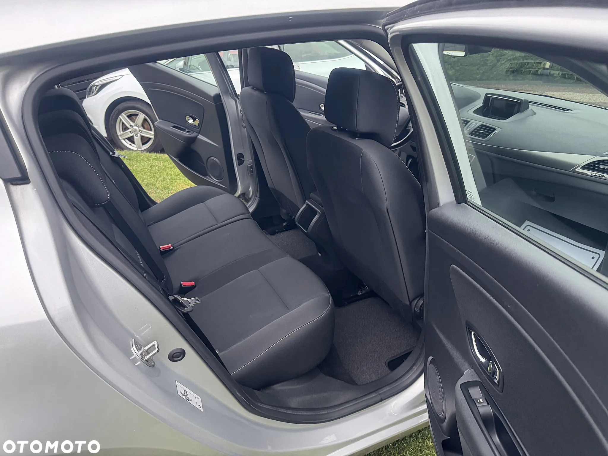 Renault Megane - 12