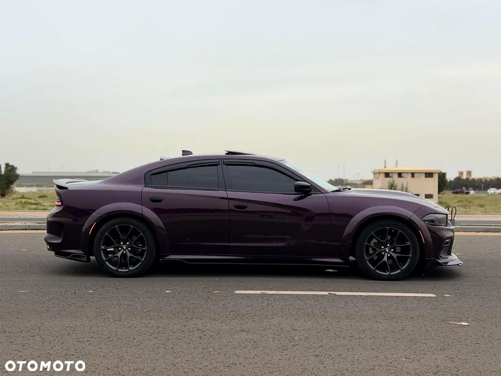 Dodge Charger - 7