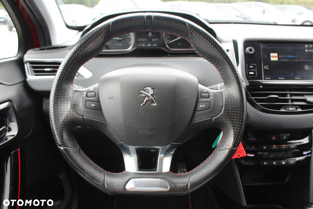 Peugeot 2008 PureTech 110 Stop&Start GT-Line Edition - 22