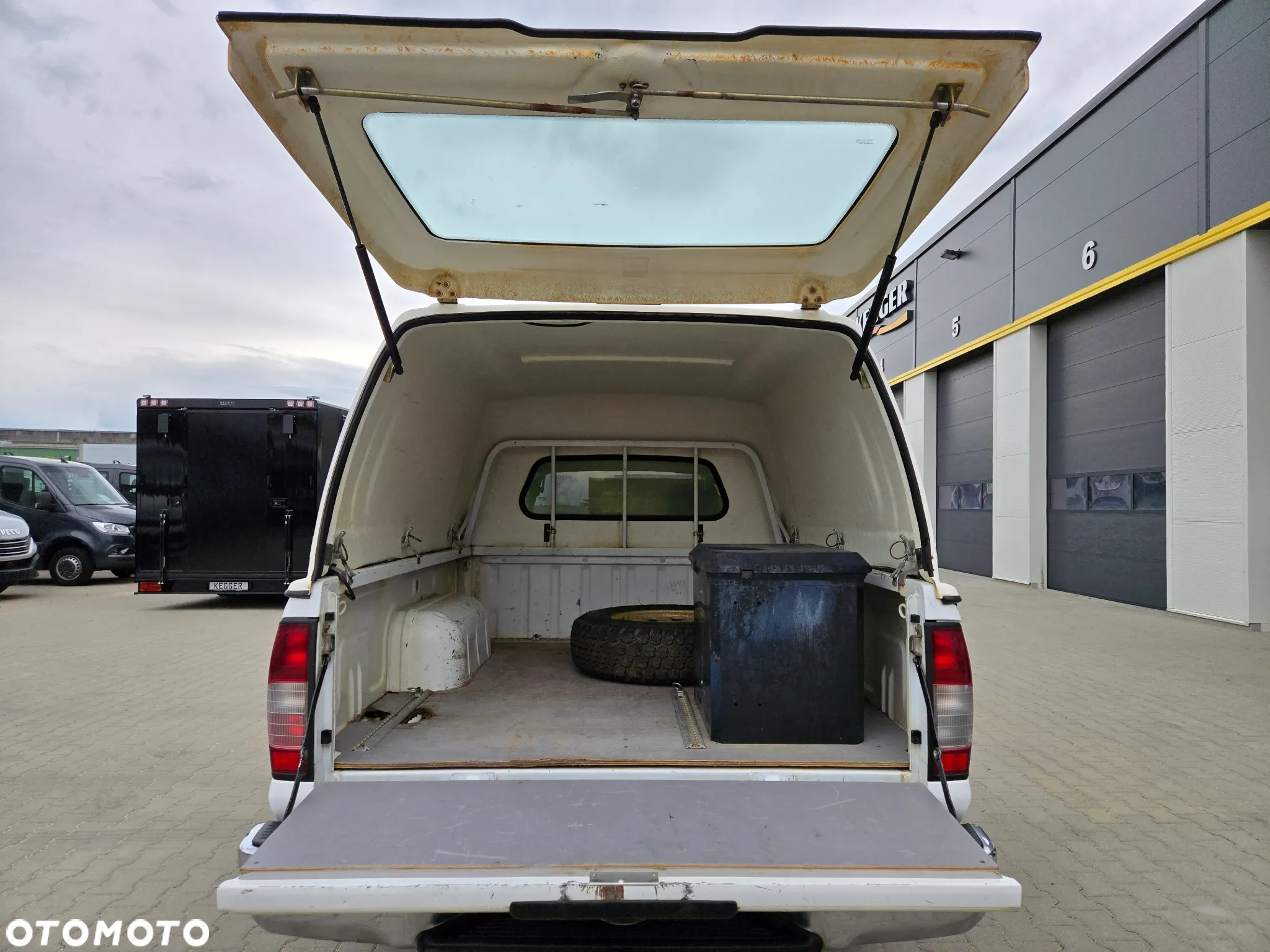 Nissan Pickup 2.5 TDi Base - 7