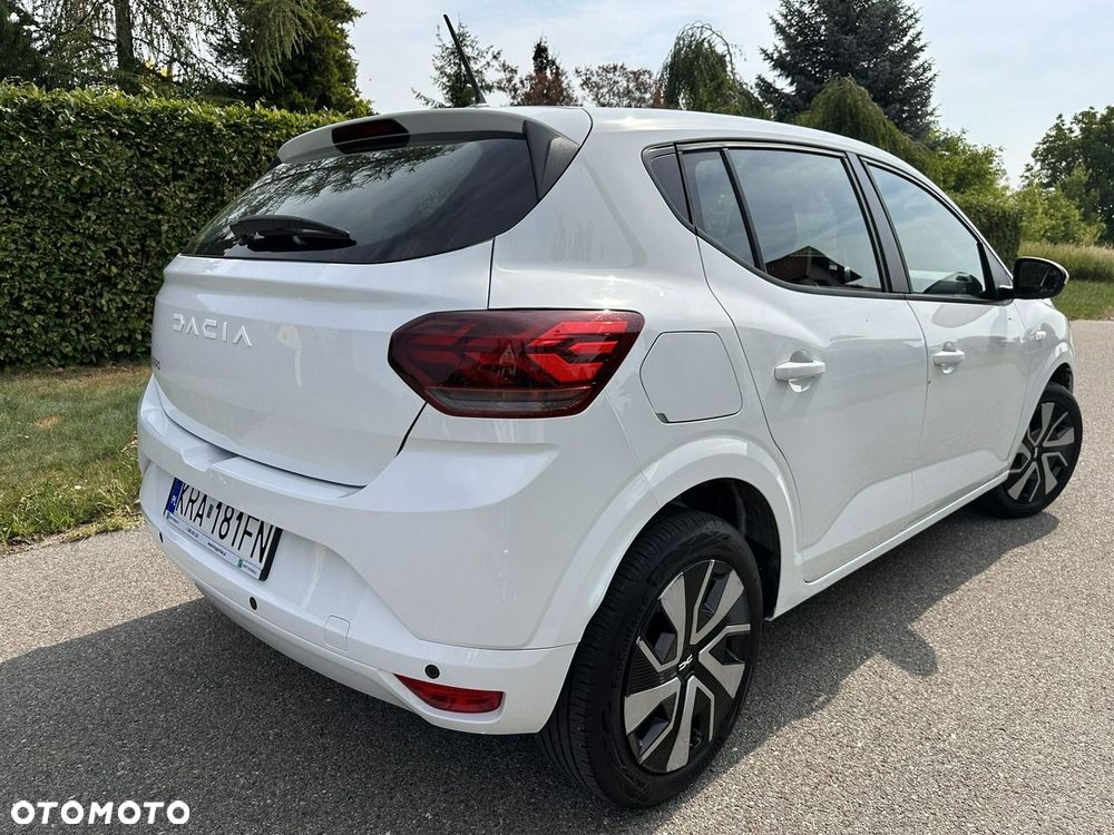 Dacia Sandero TCe 90 Essential - 23