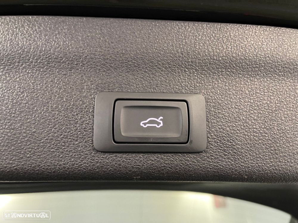 Audi A6 Avant 40 TDI Design S tronic - 29