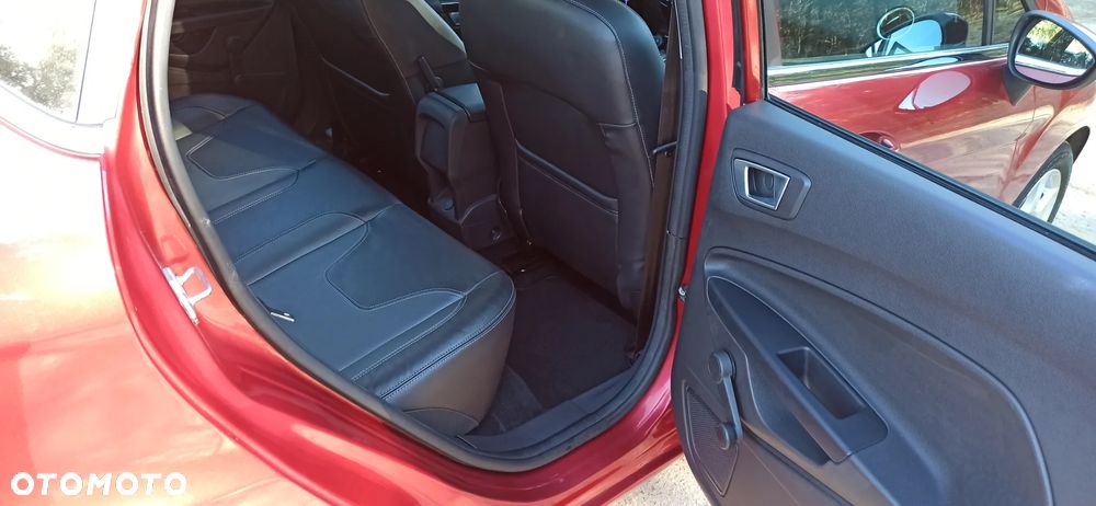 Ford Fiesta 1.0 EcoBoost Powershift Titanium - 15