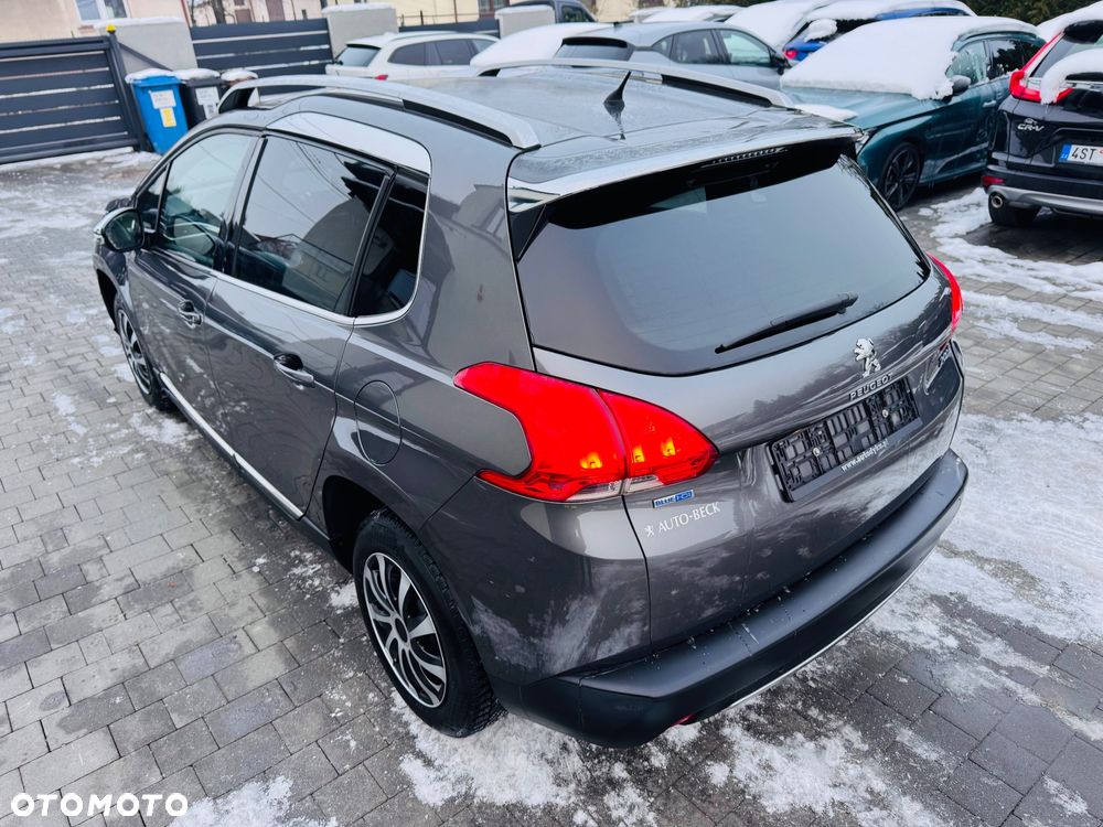 Peugeot 2008 1.6 BlueHDi Allure - 6