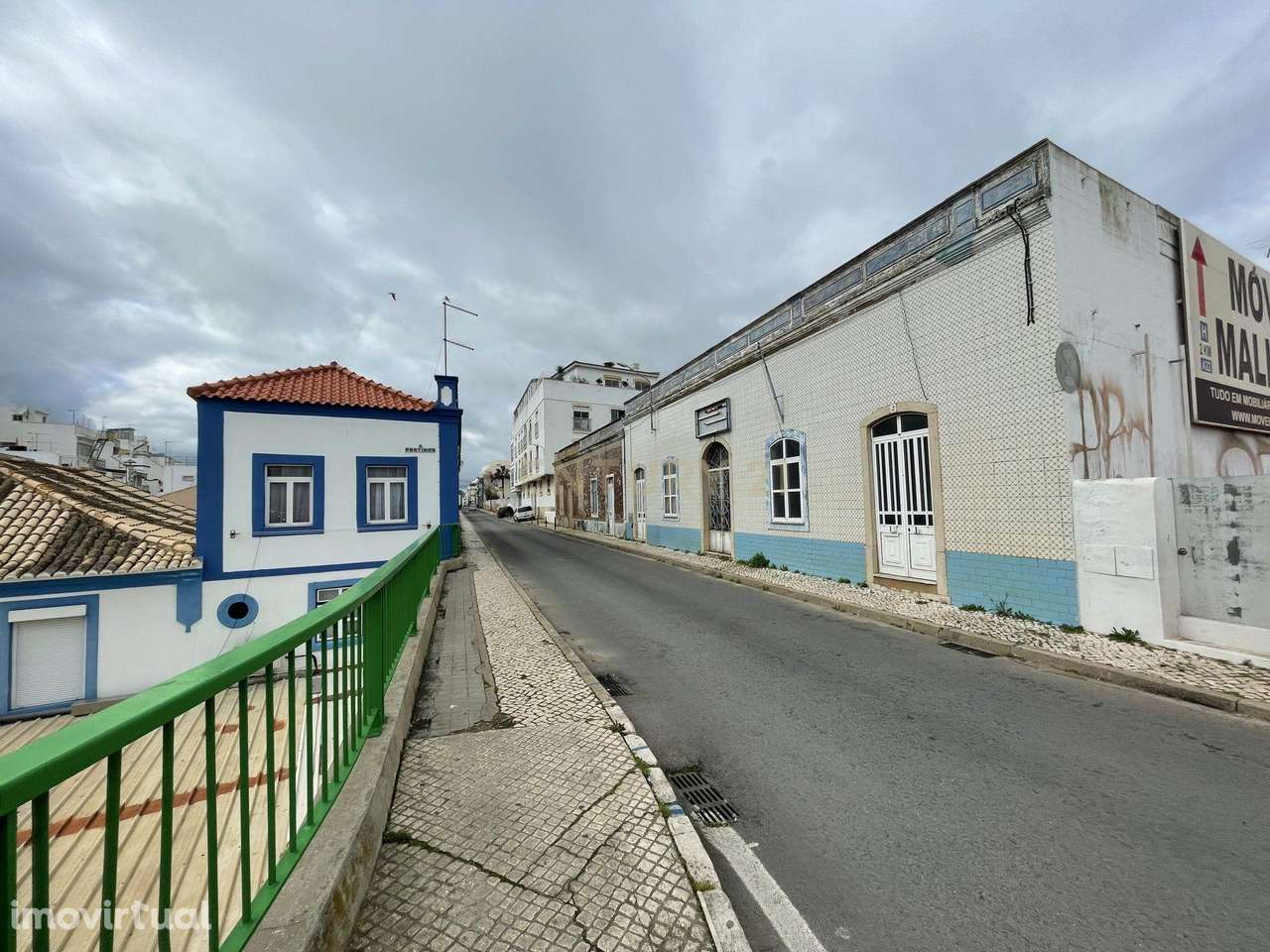 Prédio em Portimão, vista rio Arade, Algarve - Grande imagem: 5/7
