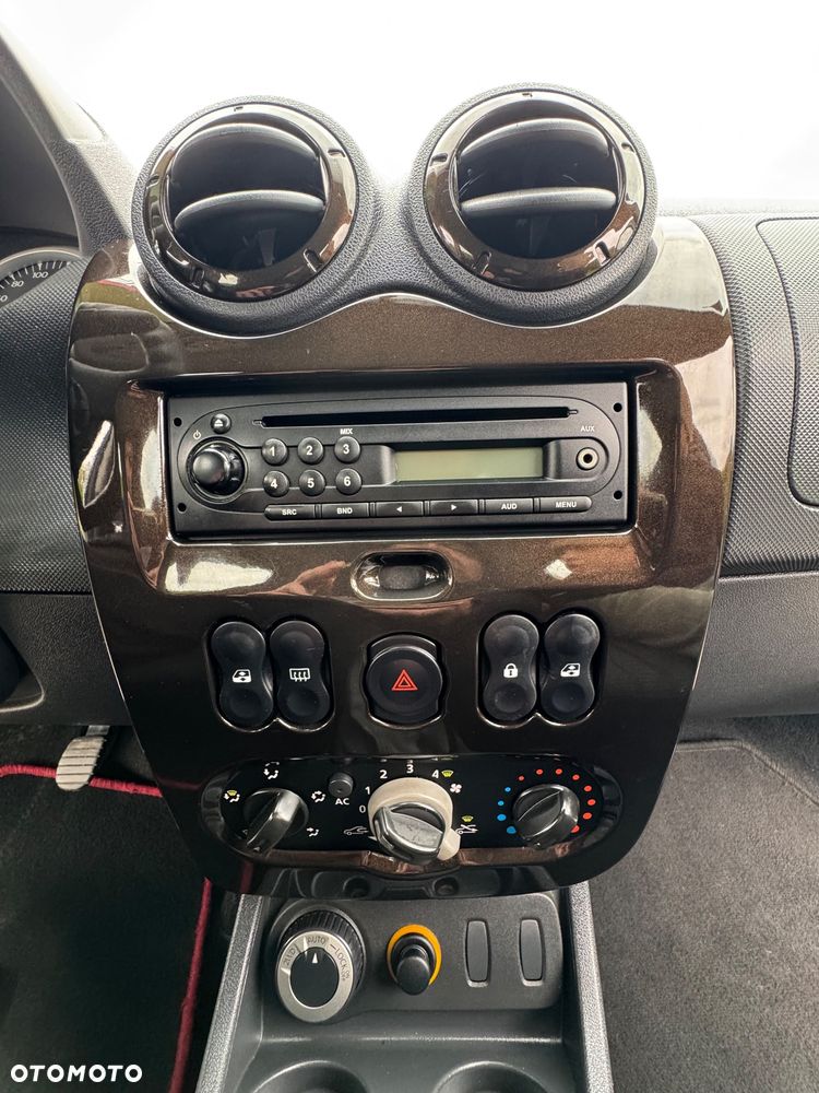 Dacia Duster 1.6 16V 4x4 Ambiance - 35