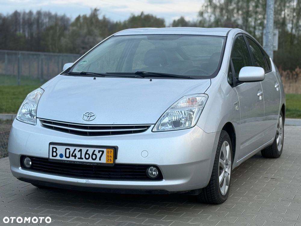 Toyota Prius 1.5 VVT-i Sol (nav) - 4
