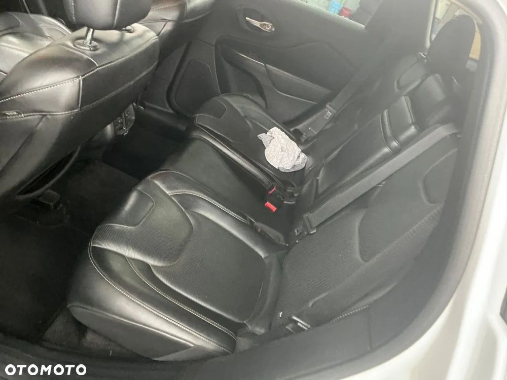 Jeep Cherokee 2.0 MJD Active Drive II Limited - 11