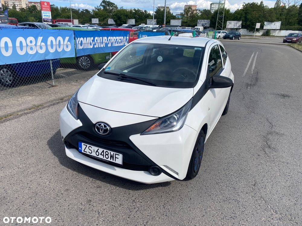 Toyota Aygo x - 9