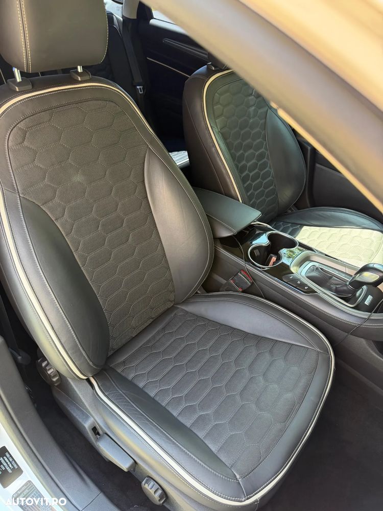 Ford Mondeo - 11