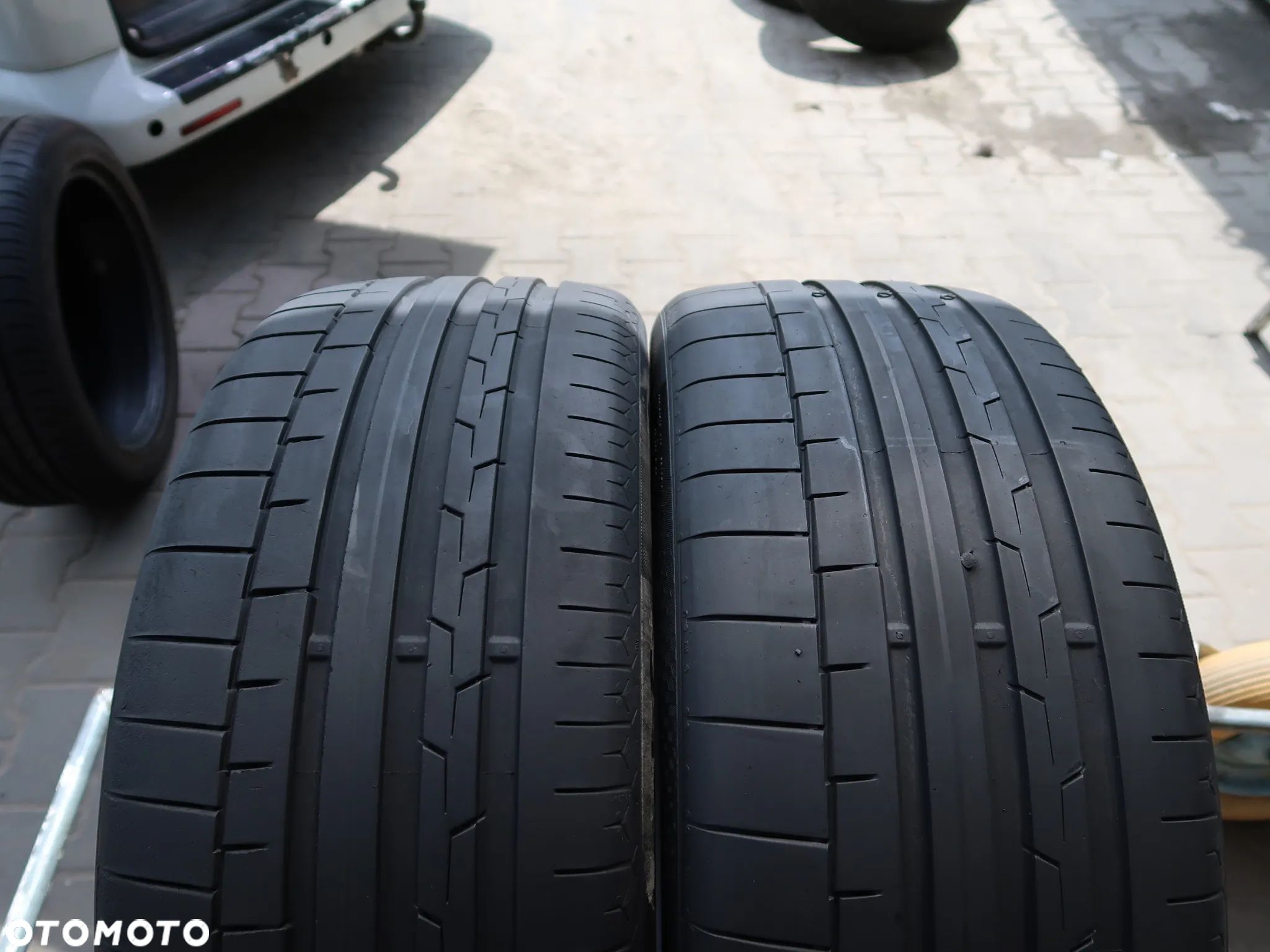 OPONY CONTINENTAL 245/45R19 MO 245/45/19 - 1