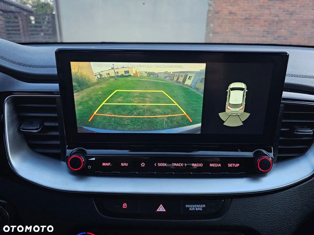 Kia XCeed - 20