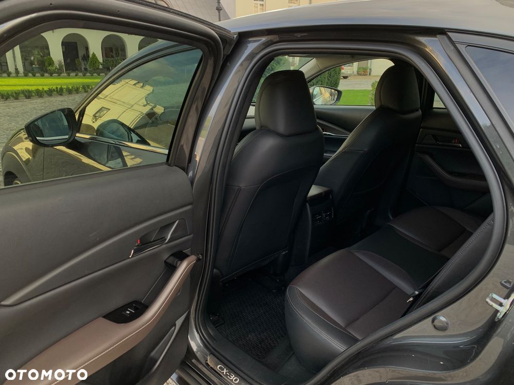 Mazda CX-30 SKYACTIV-G 2.0 M-Hybrid AWD SELECTION - 17