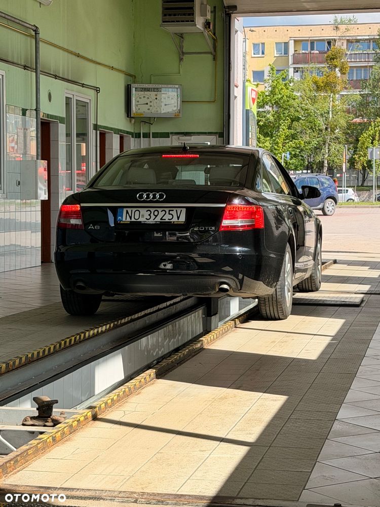Audi A6 Limousine 2.0 TDI - 10