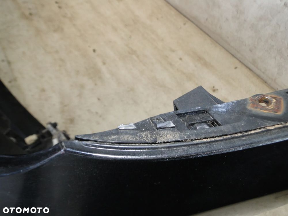 BMW 5 E60 E61 ZDERZAK PRZÓD PRZEDNI PDC CZUJNIKI SCHWARZ 2 668/9 - 23