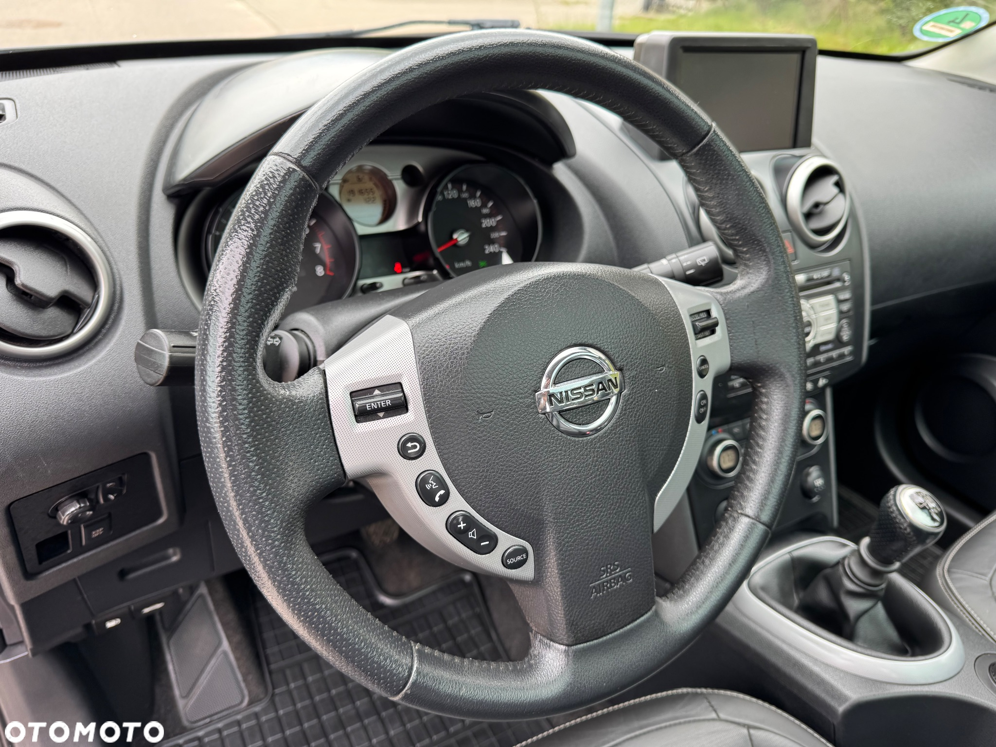 Nissan Qashqai 2.0 4x4 Tekna Premium - 23