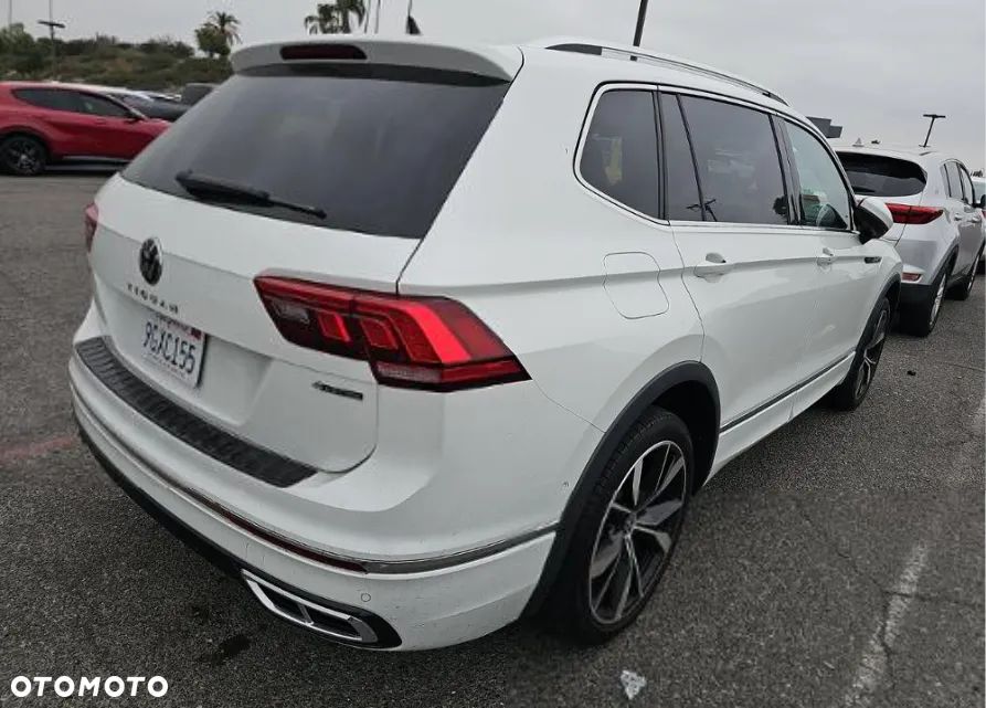 Volkswagen Tiguan - 4