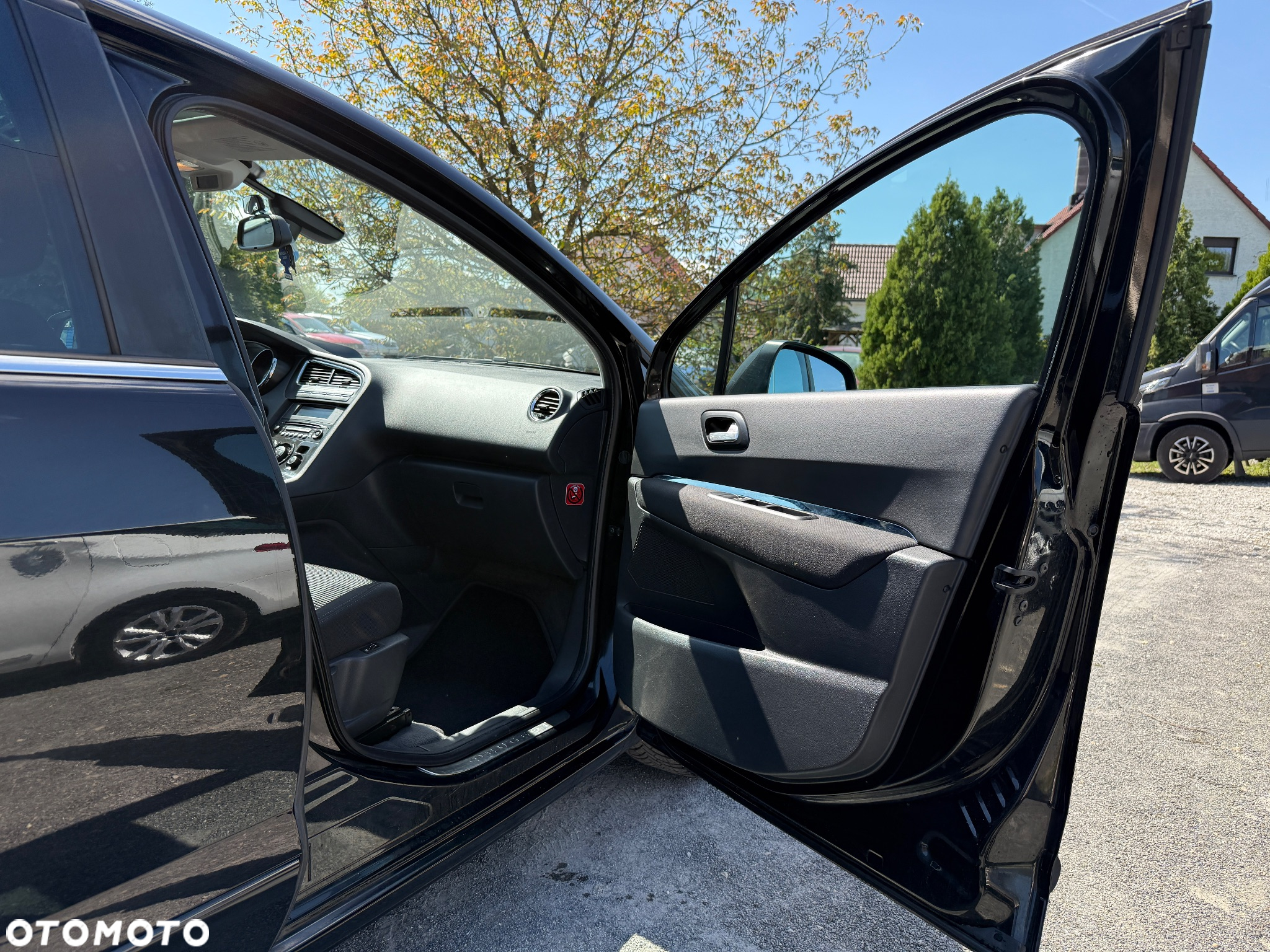 Peugeot 5008 1.6 THP Active - 19