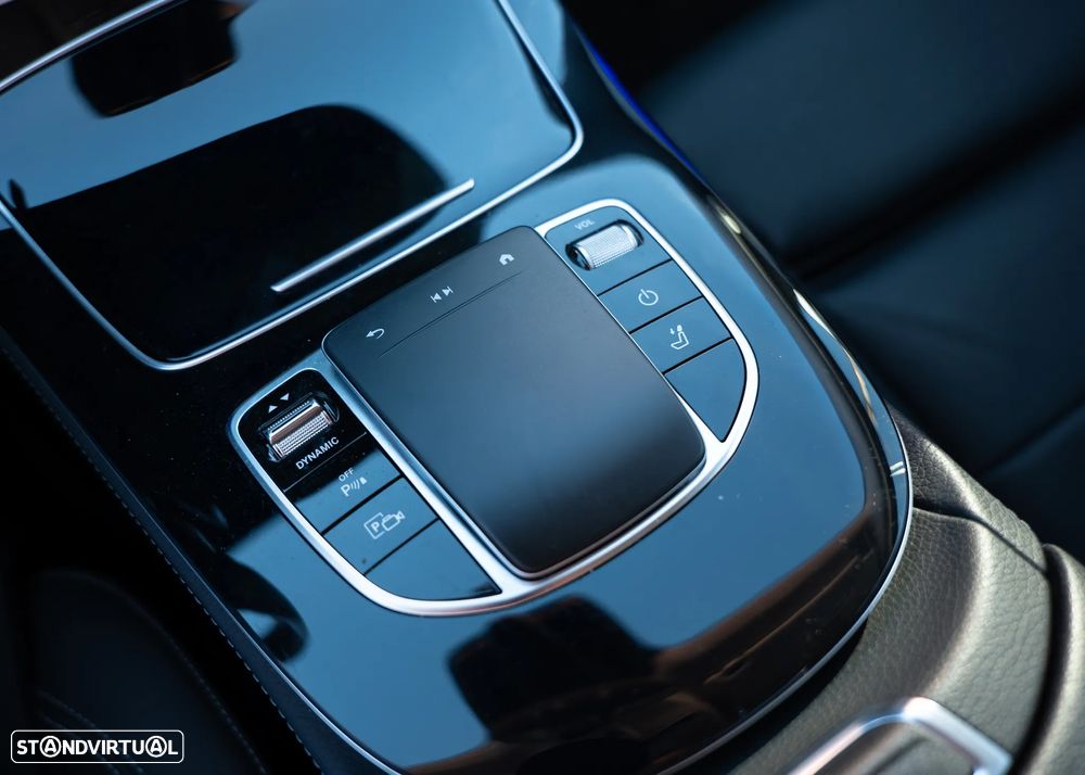 Mercedes-Benz E 300 de 4Matic 9G-TRONIC - 12