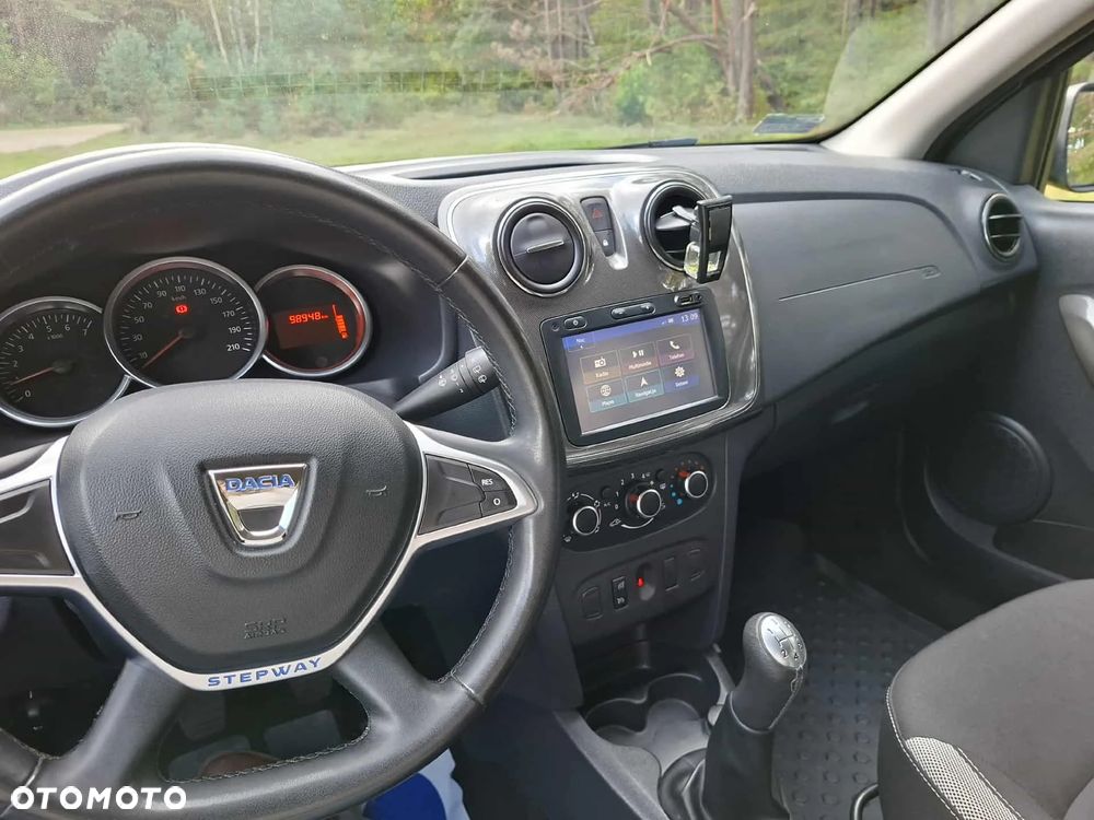 Dacia Sandero Stepway 0.9 TCe Laureate S&S - 12