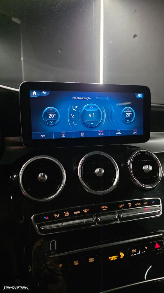 Mercedes-Benz GLC 300 e Coupe 4Matic 9G-TRONIC Avantgarde Advanced - 22