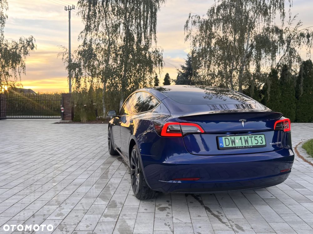 Tesla Model 3 2021 photo 4