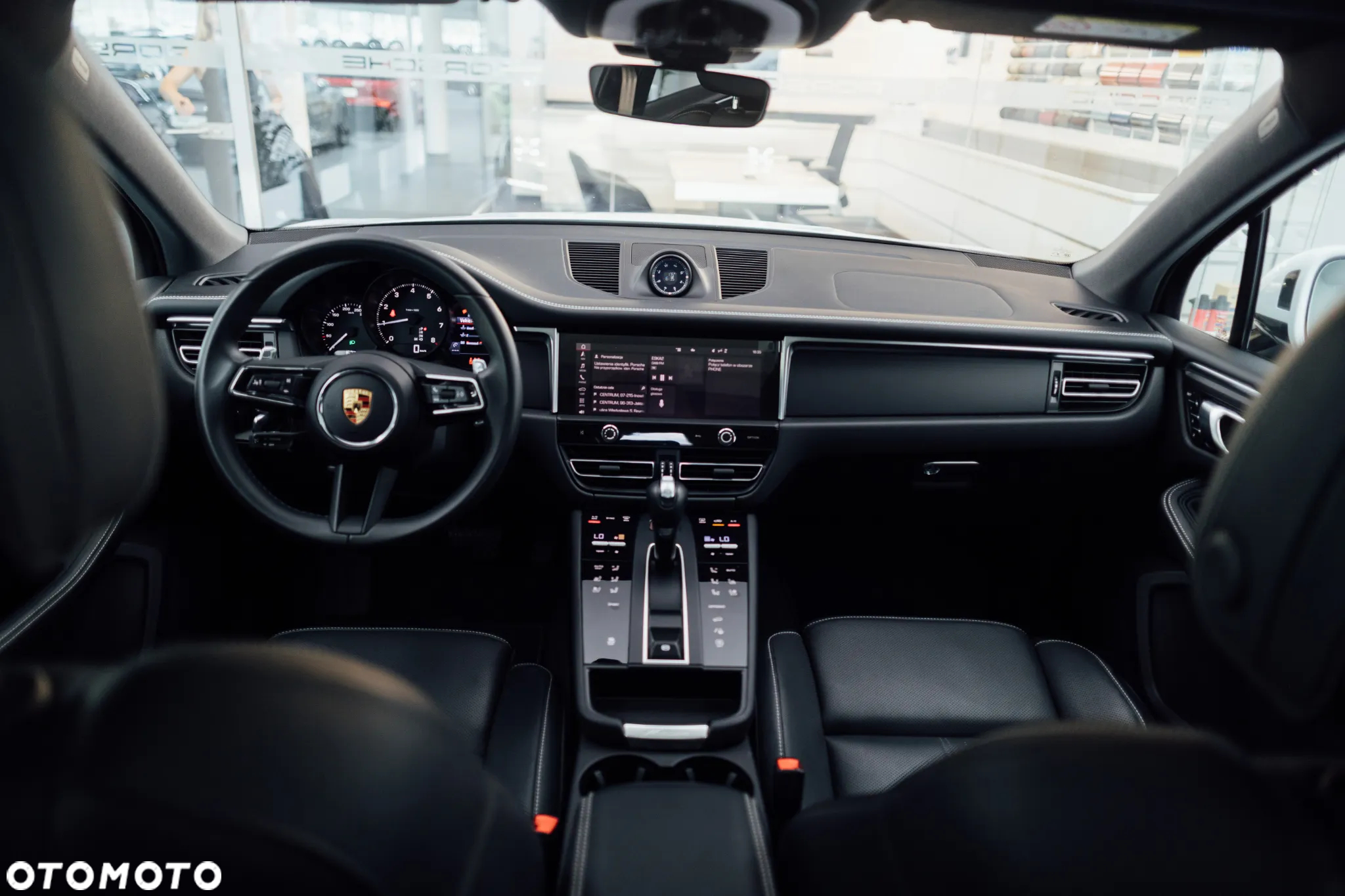 Porsche Macan Standard - 15