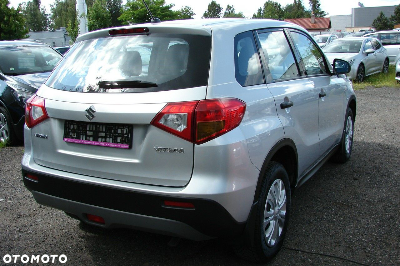 Suzuki Vitara - 3