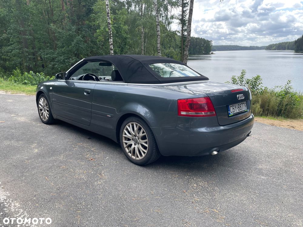 Audi A4 Cabrio - 9