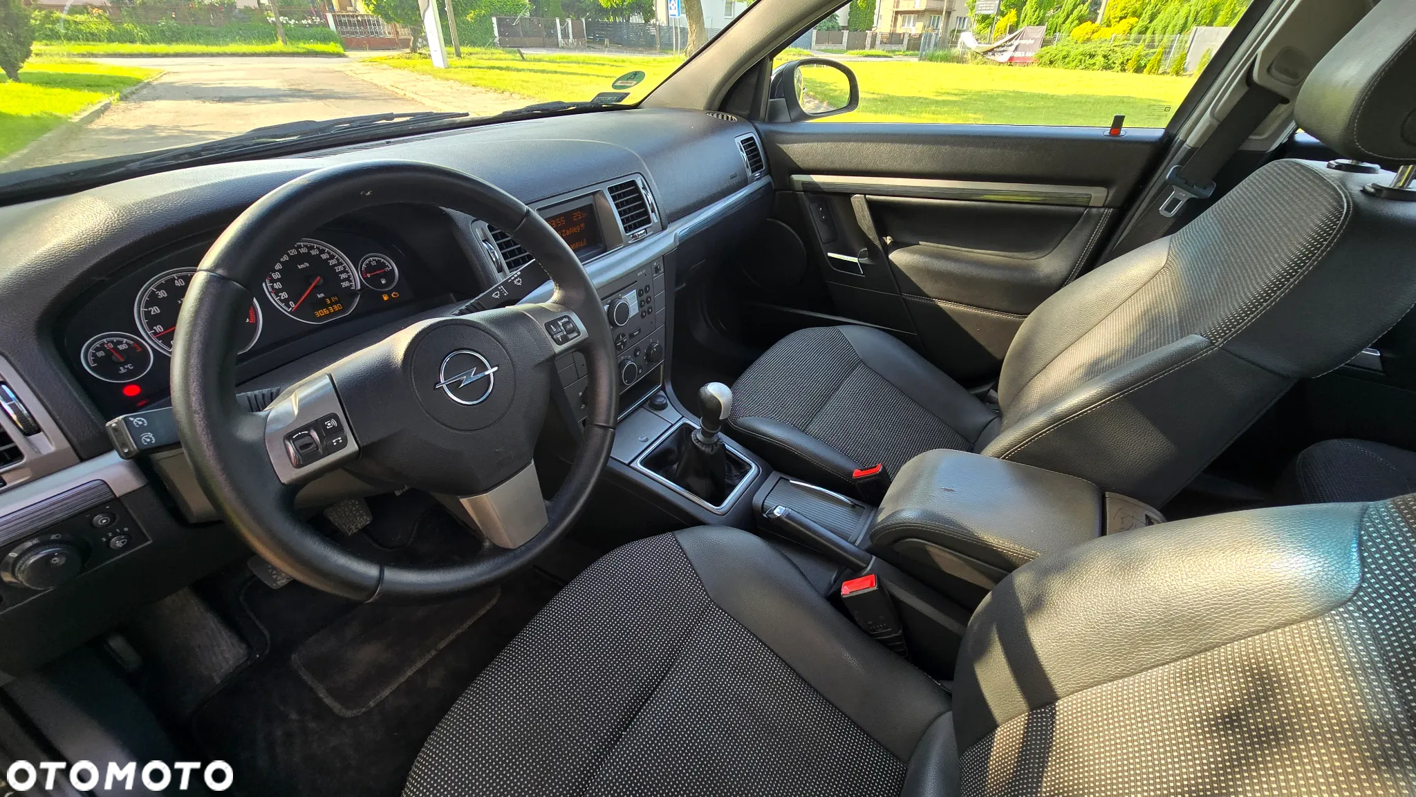 Opel Vectra 2.0 T Cosmo - 10
