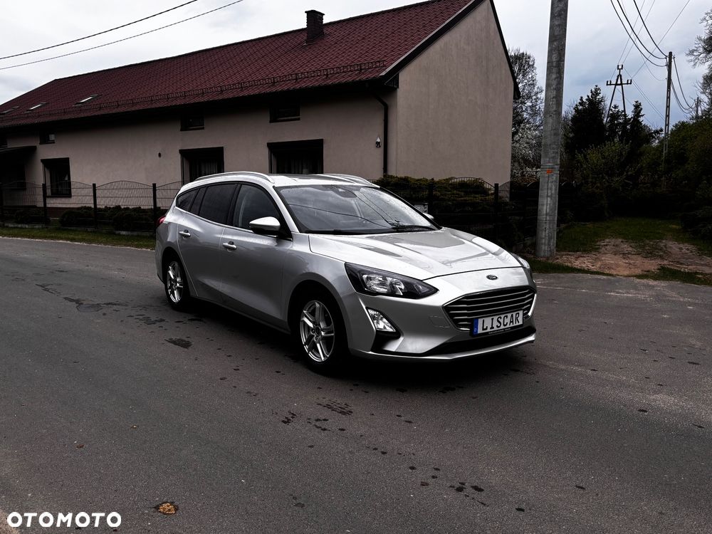 Ford Focus 2.0 EcoBlue STart-Stopp-System TITANIUM - 3