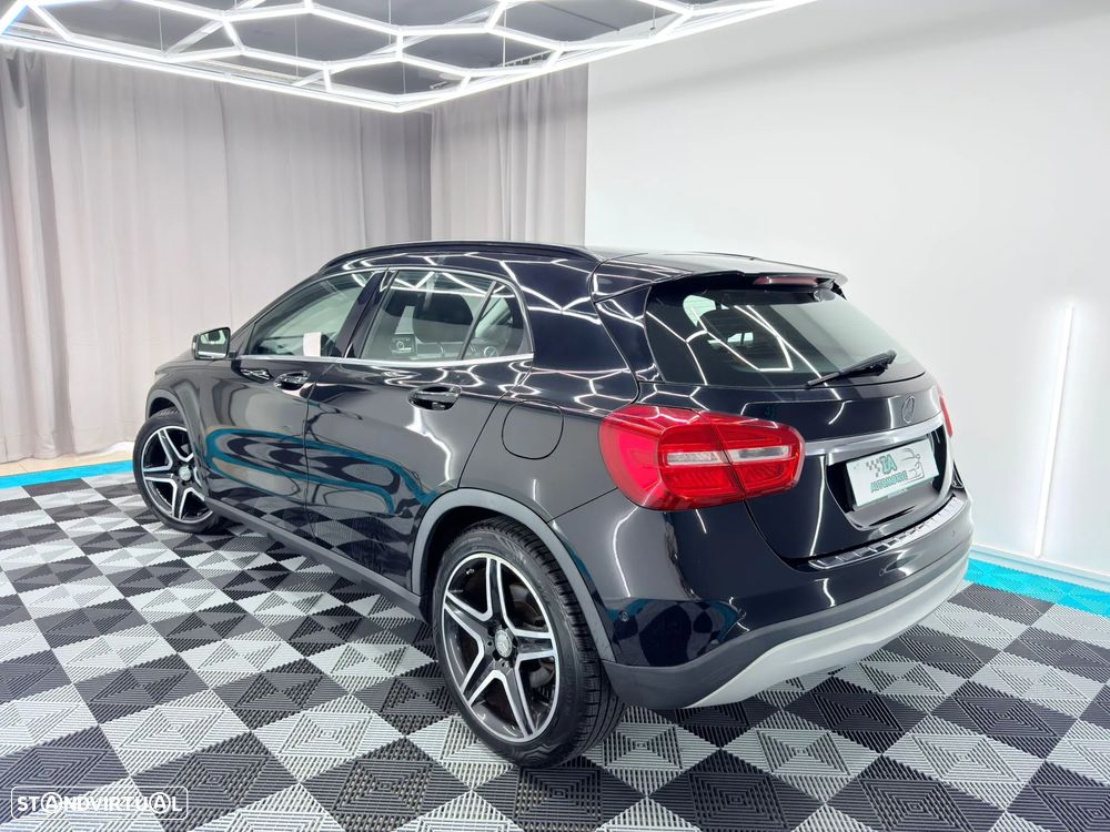 Mercedes-Benz GLA 200 7G-DCT Urban - 6