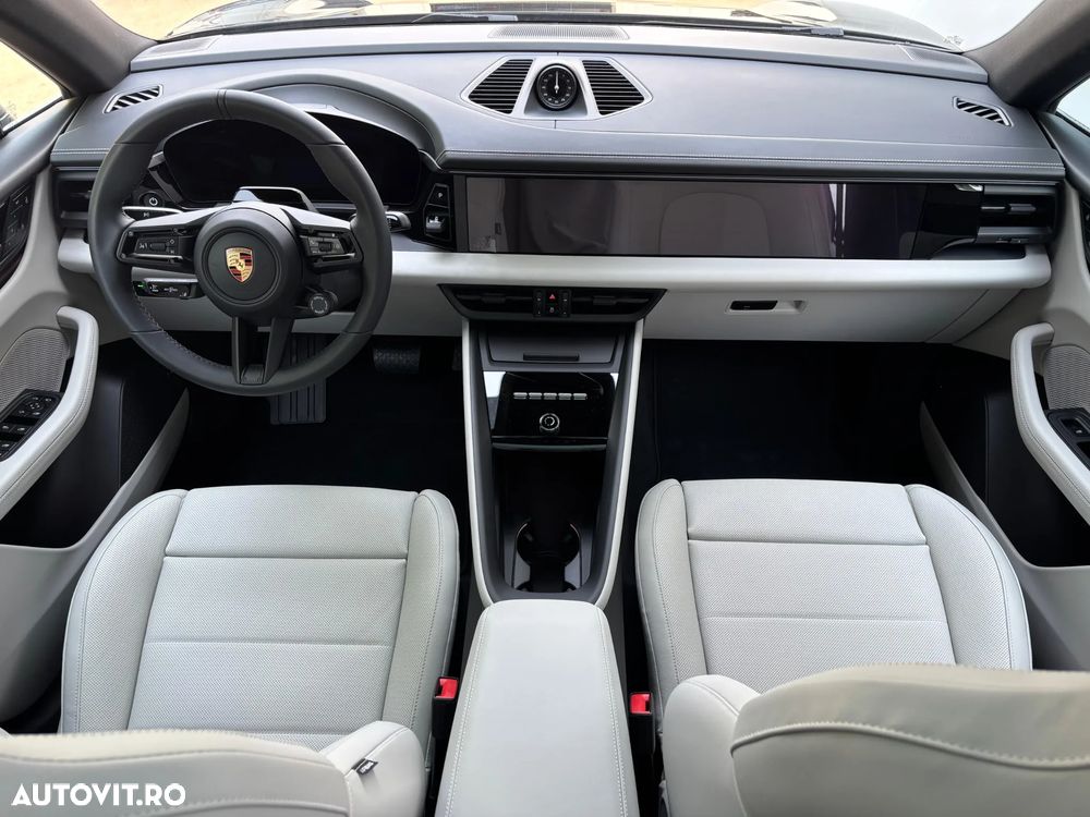 PORSCHE Macan 2026 — imagine 9